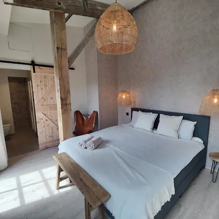 Oda ve Kahvaltı D'oude Smidse Zuienkerke