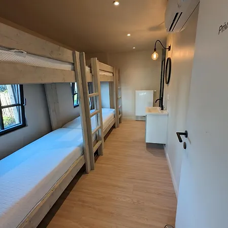 D'oude Smidse Oda ve Kahvaltı Zuienkerke